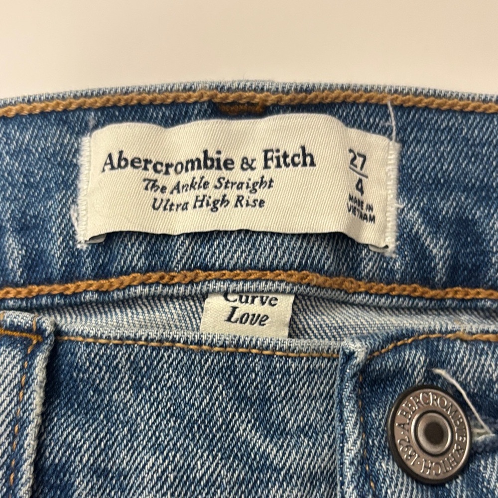 NWT Abercrombie & Fitch Women's curve love High Rise Jeans - the straight ankle - Picture 4 of 7